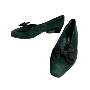 Stephane Kelian Vintage Green Suede Pumps with Bow, Size 8 US,